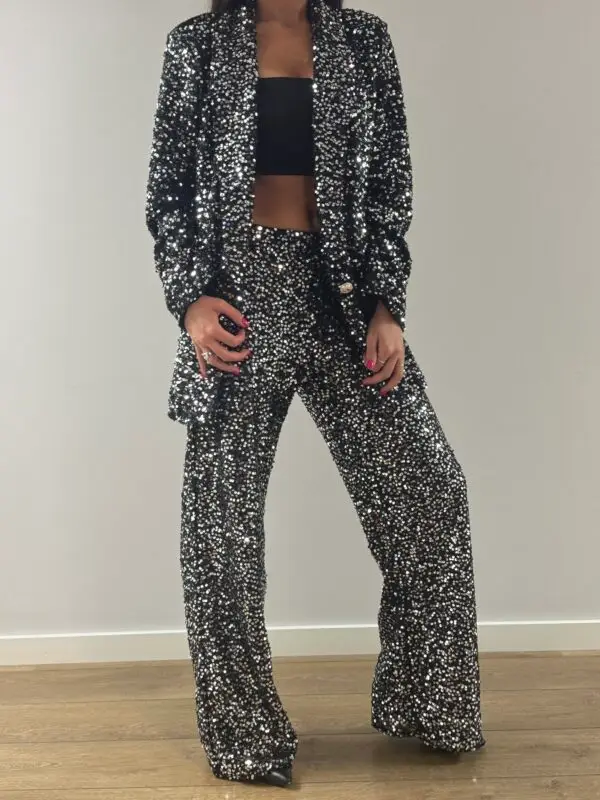 TRAJE LENTEJUELAS PLATEADO
