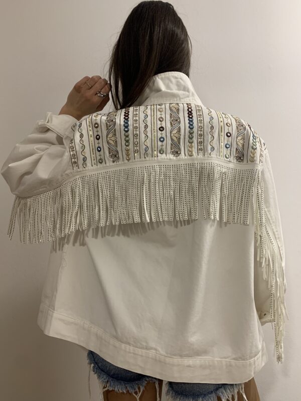 Chaqueta camisera flecos blanca